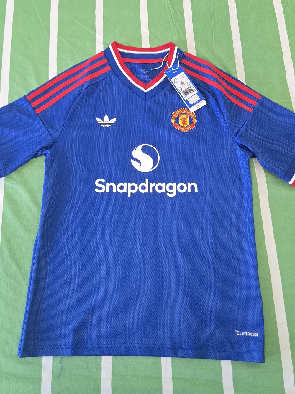 Manchester United 2026/27 Away Jersey Adidas Football Shirt Youth Large